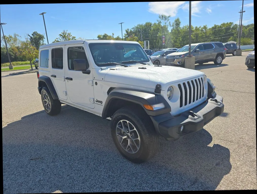 Jeep Wrangler photo 6