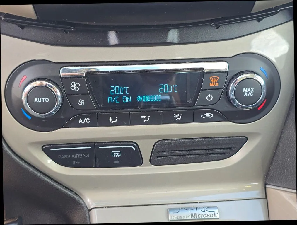 Ford Focus photo 28