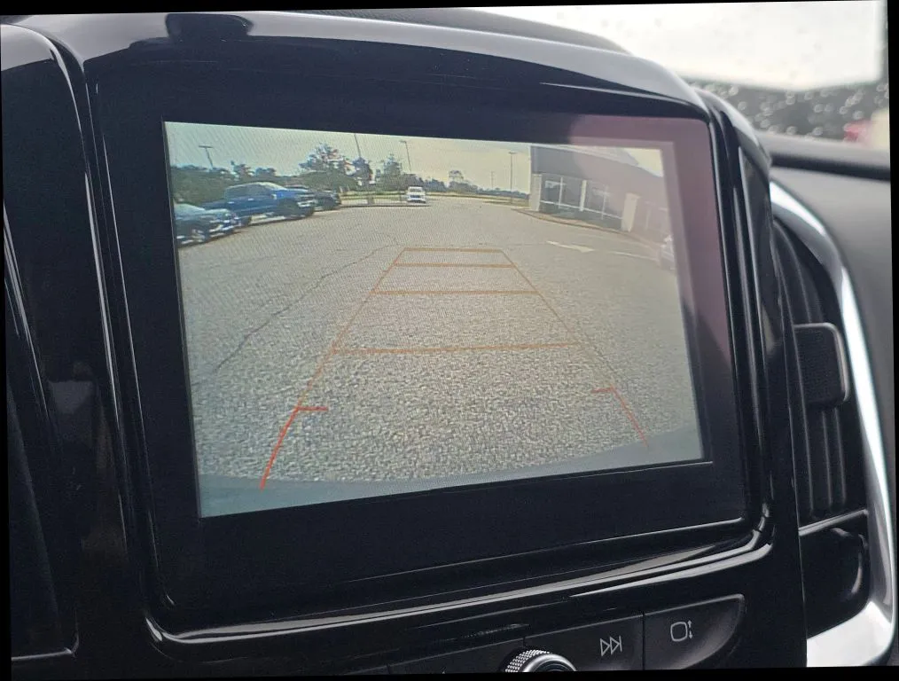 Chevrolet Traverse photo 29