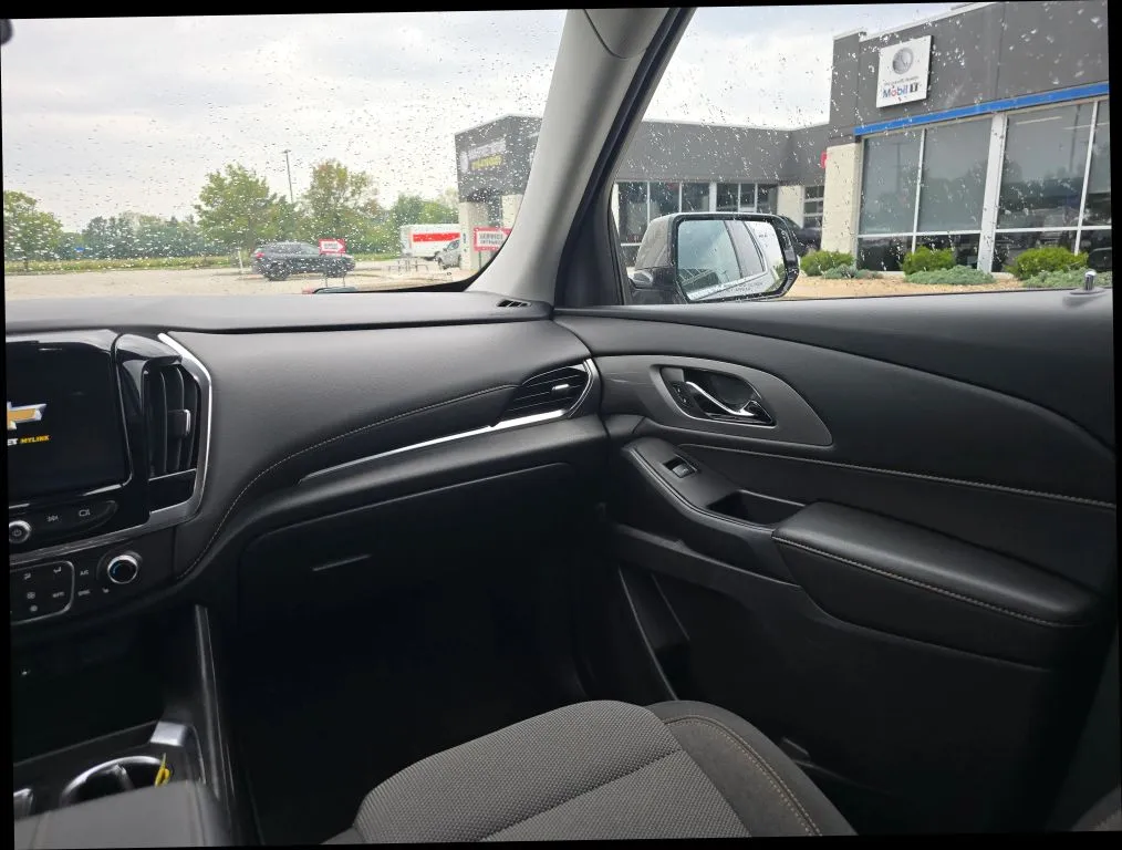 Chevrolet Traverse photo 15
