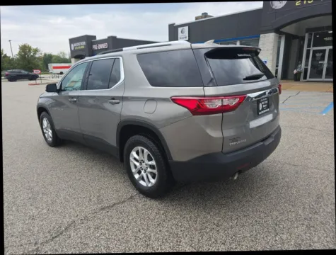 Photos of 2018 Chevrolet Traverse LT Sport Utility 4D for sale in Portage, IN at Main Street Motors