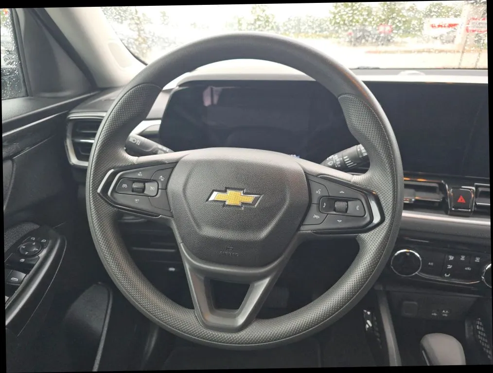 Chevrolet Trailblazer photo 15