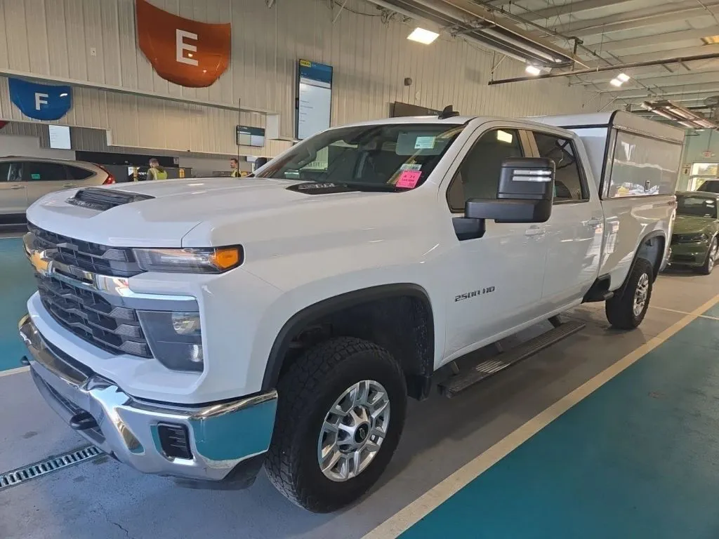 2024 Chevrolet Silverado 2500 HD Crew Cab LT Pickup 4D 8 ft for sale in Portage, IN