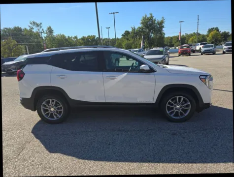 More photos of 2024 GMC Terrain SLT Sport Utility 4D at Main Street Motors, IN