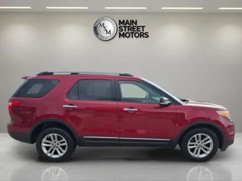 More photos of 2014 Ford Explorer XLT Sport Utility 4D at Main Street Motors, IN