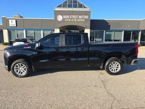 Black 2019 Chevrolet Silverado 1500 Crew Cab LT Pickup 4D 6 1/2 ft for sale in Portage, IN