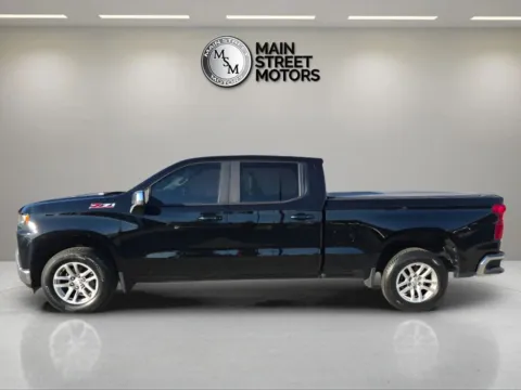 Black 2019 Chevrolet Silverado 1500 Crew Cab LT Pickup 4D 6 1/2 ft for sale in Portage, IN