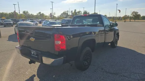 More photos of 2013 Chevrolet Silverado 1500 Regular Cab Work Truck Pickup 2D 6 1/2 ft at Main Street Motors, IN