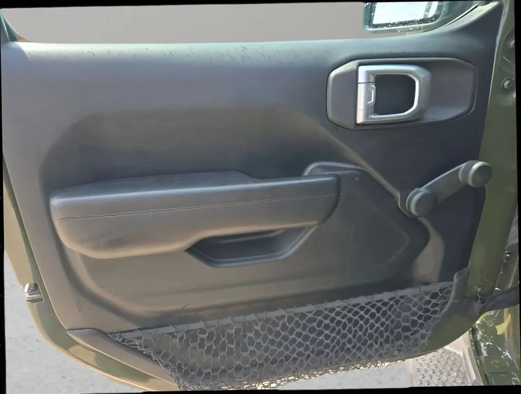 2021 Jeep Wrangler thumbnail 26