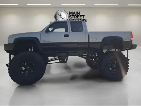 Photos of 2004 Chevrolet Silverado 2500 HD Extended Cab LT Pickup 4D 6 1/2 ft for sale in Portage, IN at Main Street Motors