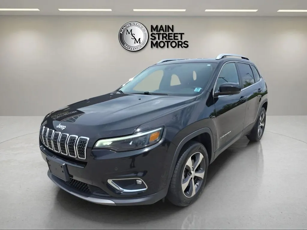 Black 2019 Jeep Cherokee Limited Sport Utility 4D for sale in Portage, IN