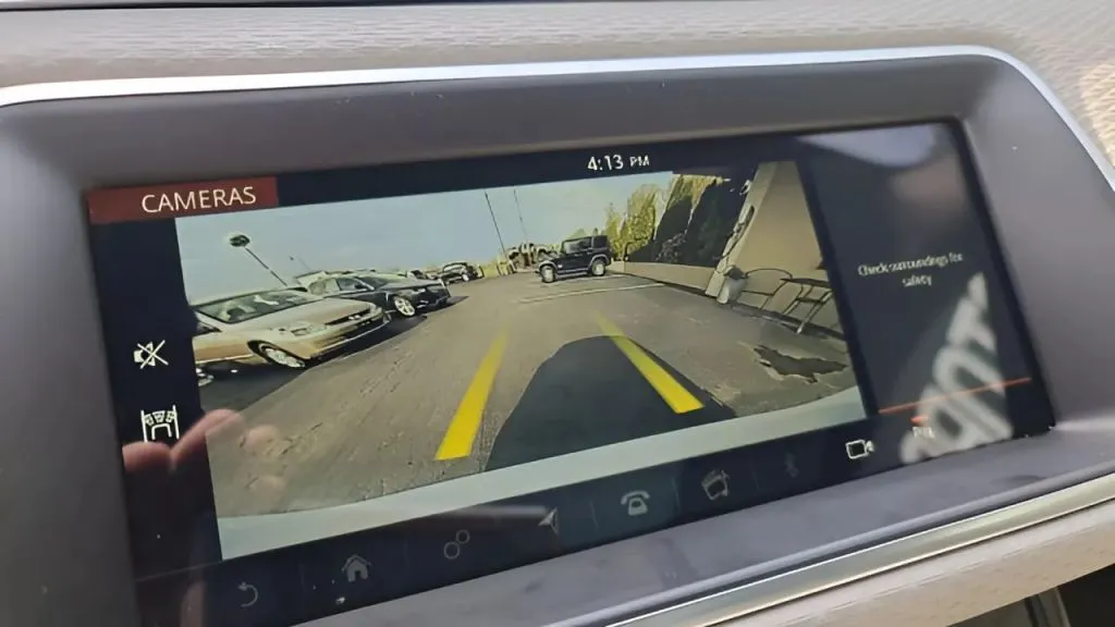 2020 Land Rover Range Rover Evoque thumbnail 28