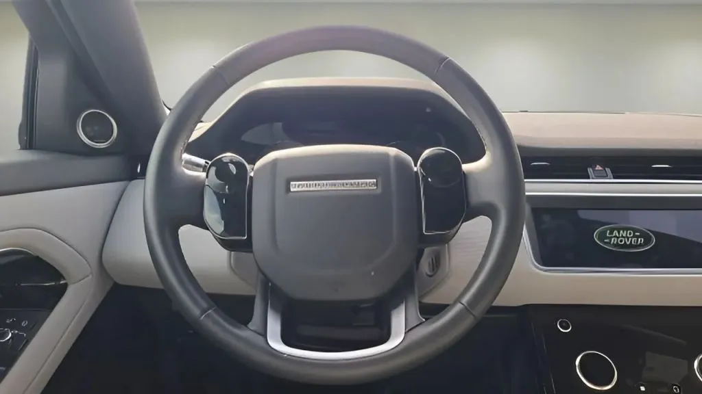 2020 Land Rover Range Rover Evoque thumbnail 19