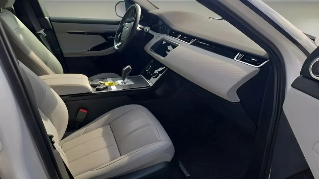 2020 Land Rover Range Rover Evoque thumbnail 21