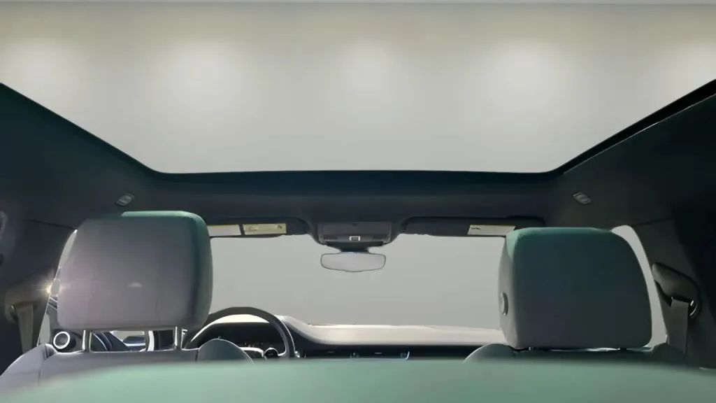 2020 Land Rover Range Rover Evoque thumbnail 6