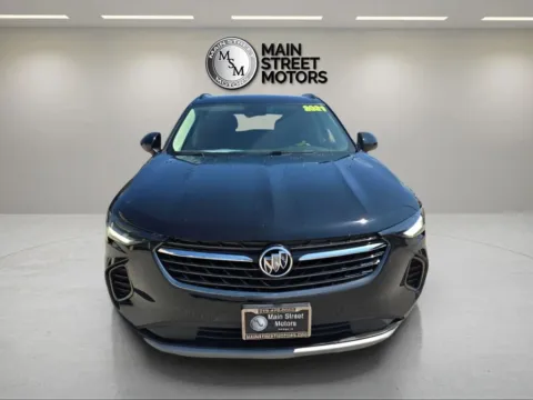 Black 2021 Buick Envision Preferred Sport Utility 4D for sale in Portage, IN