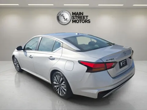 Another view of 2024 Nissan Altima 2.5 SV Sedan 4D for sale in Portage, IN at Main Street Motors