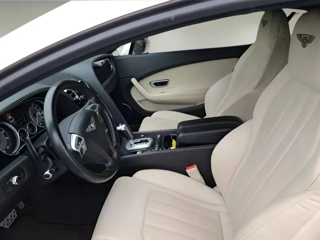 2013 Bentley Continental thumbnail 17