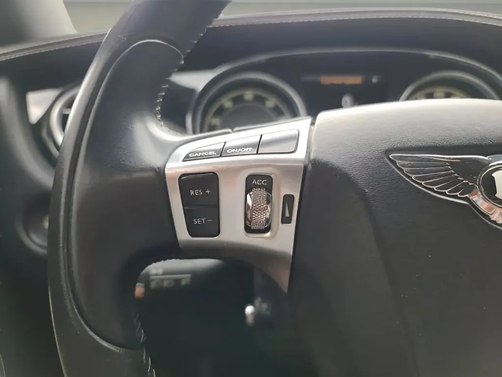 2013 Bentley Continental thumbnail 20