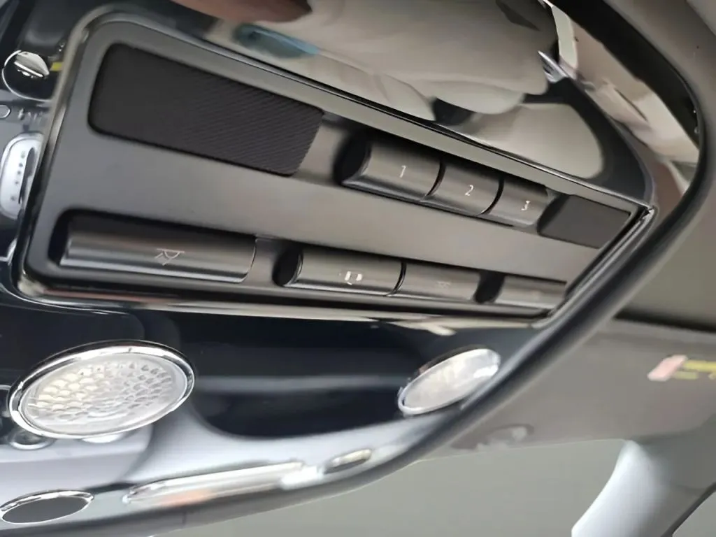 2013 Bentley Continental thumbnail 31