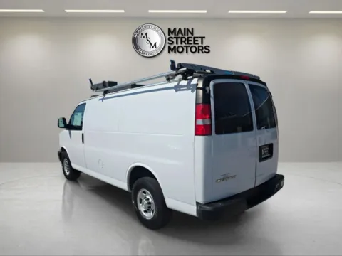 Another view of 2017 Chevrolet Express 2500 Cargo Van 3D for sale in Portage, IN at Main Street Motors