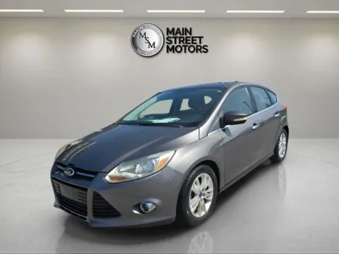 Gray 2012 Ford Focus SEL Hatchback 4D for sale in Portage, IN