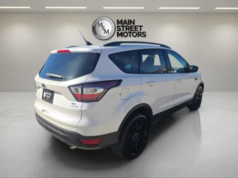 More photos of 2018 Ford Escape SE Sport Utility 4D at Main Street Motors, IN