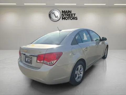 More photos of 2014 Chevrolet Cruze 1LT Sedan 4D at Main Street Motors, IN