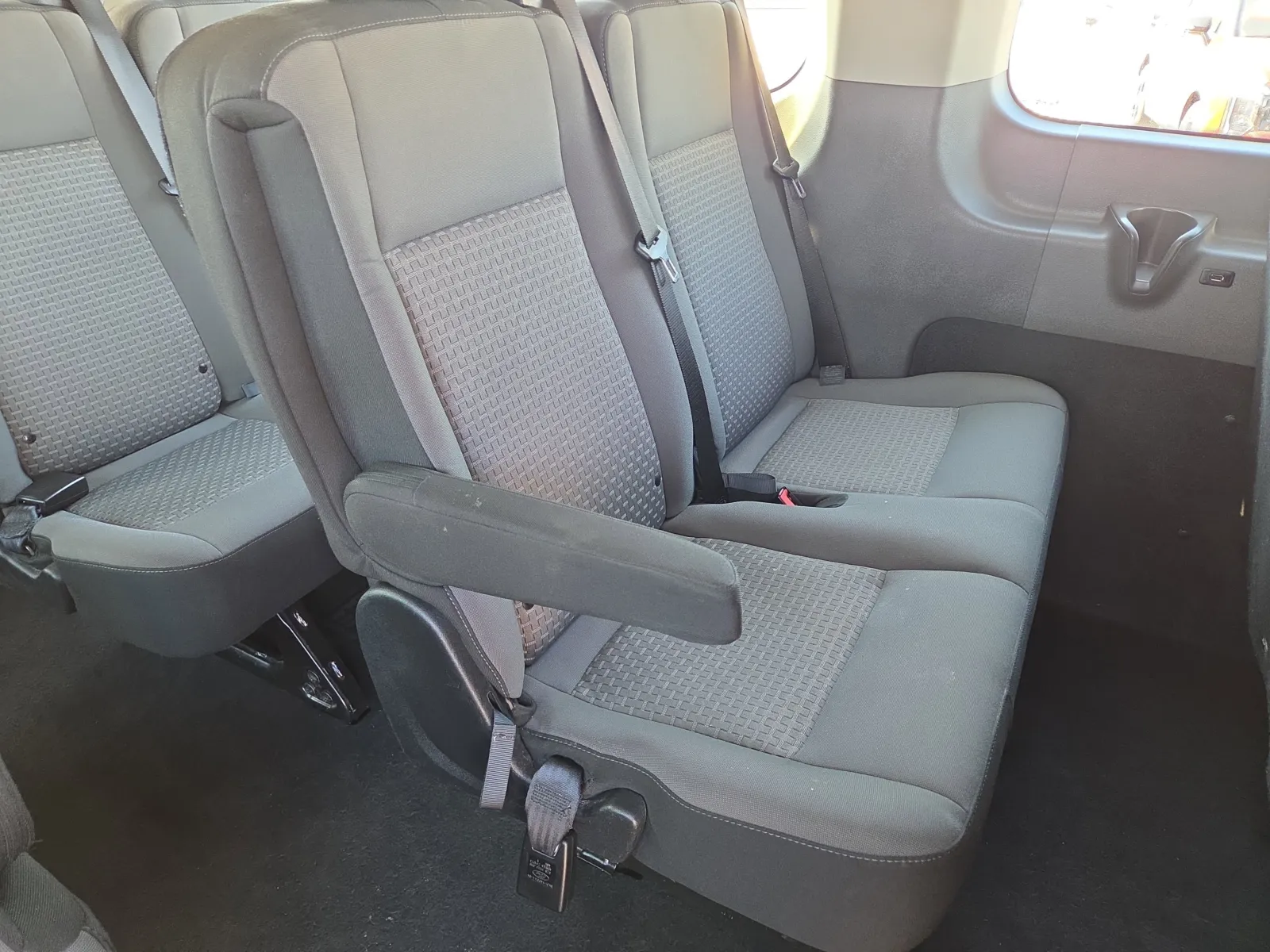 2024 Ford Transit Passenger Van XLT - Photo 18