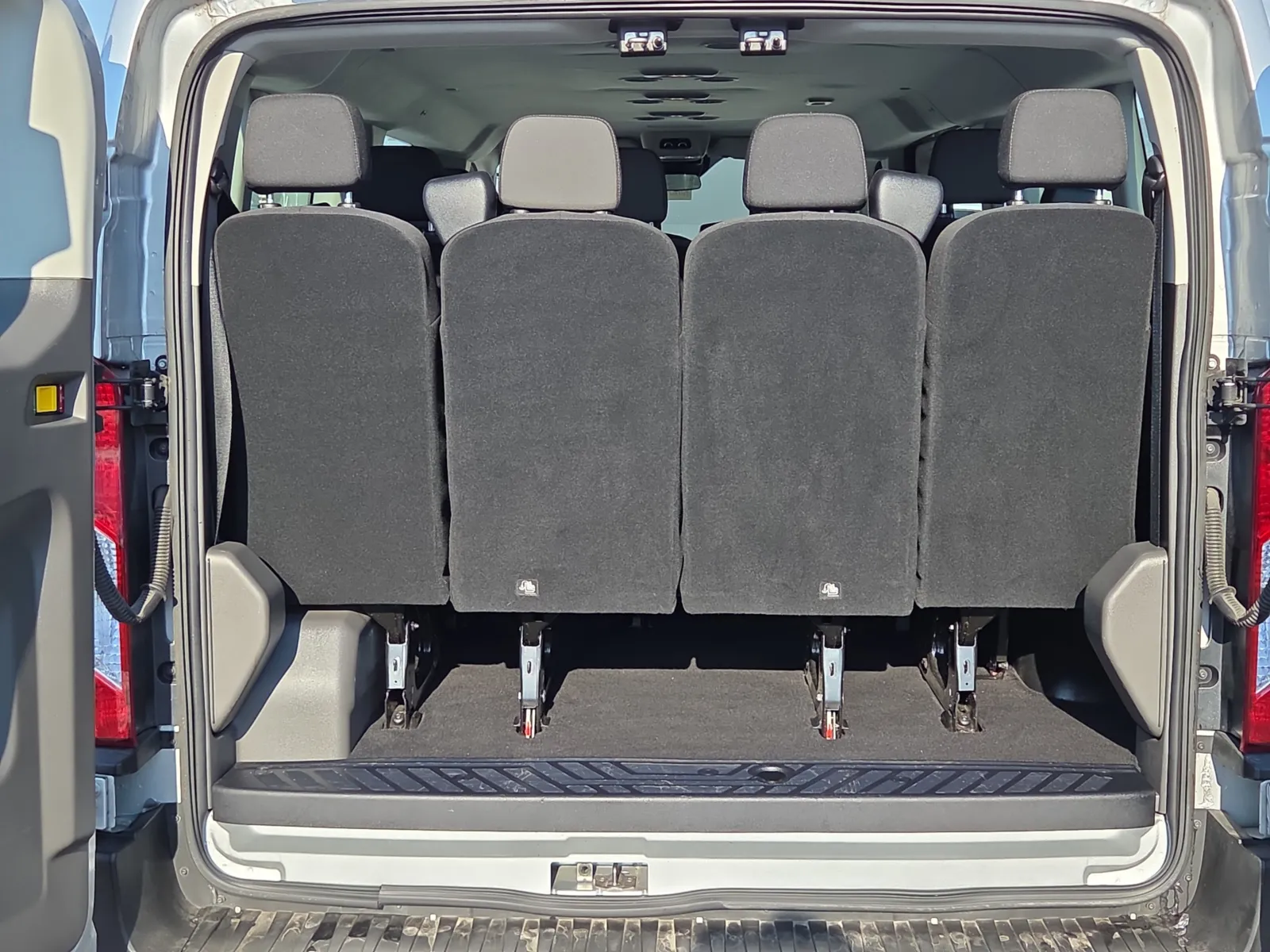 2024 Ford Transit Passenger Van XLT - Photo 27