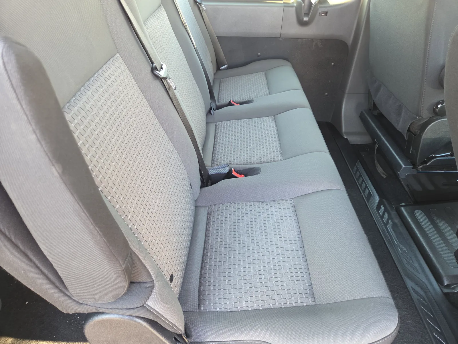 2024 Ford Transit Passenger Van XLT - Photo 20