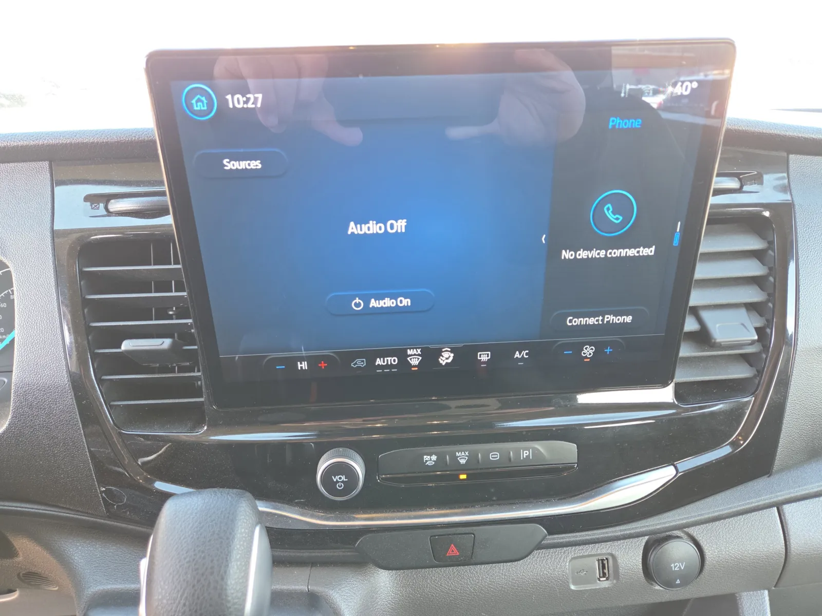 2024 Ford Transit Passenger Van XLT - Photo 23