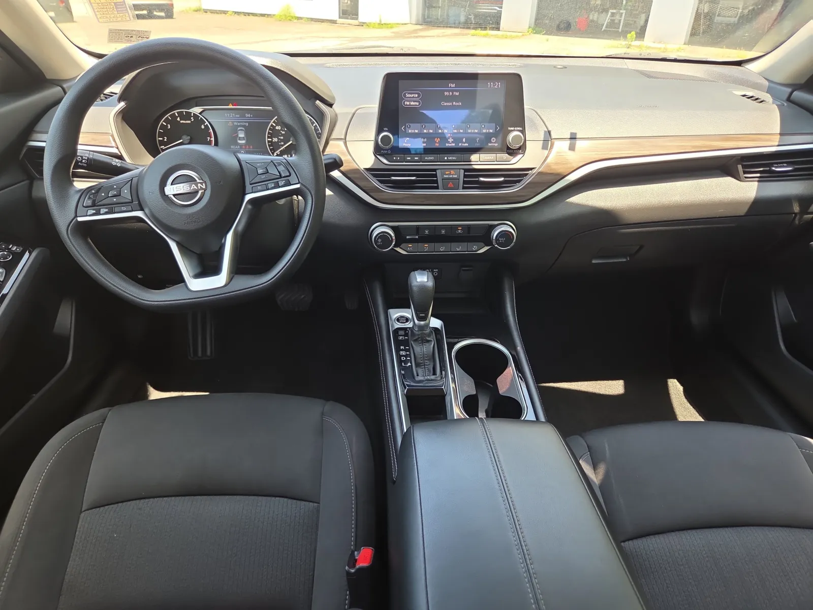 2023 Nissan Altima SV - Photo 23