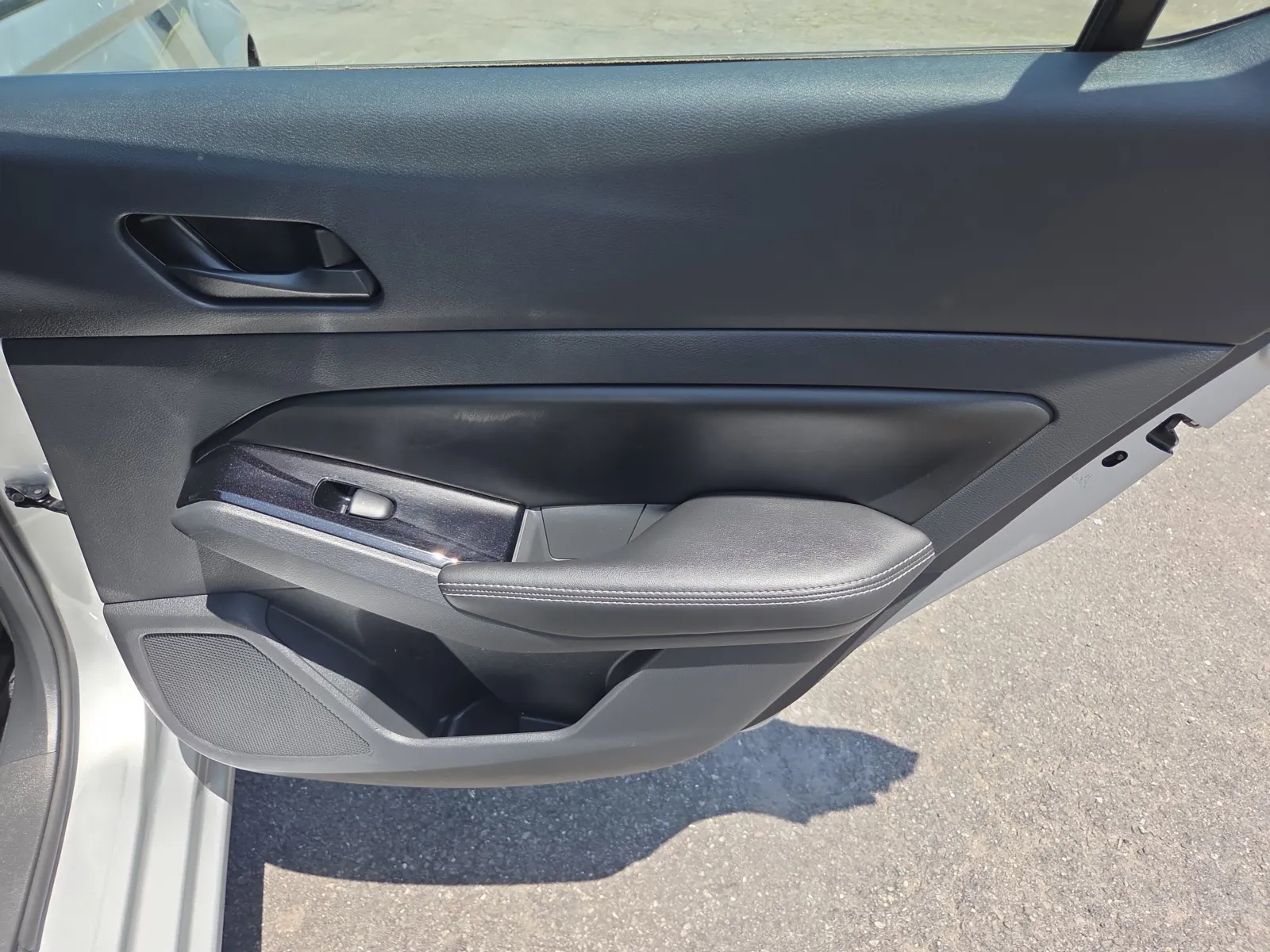 2023 Nissan Altima SV - Photo 19