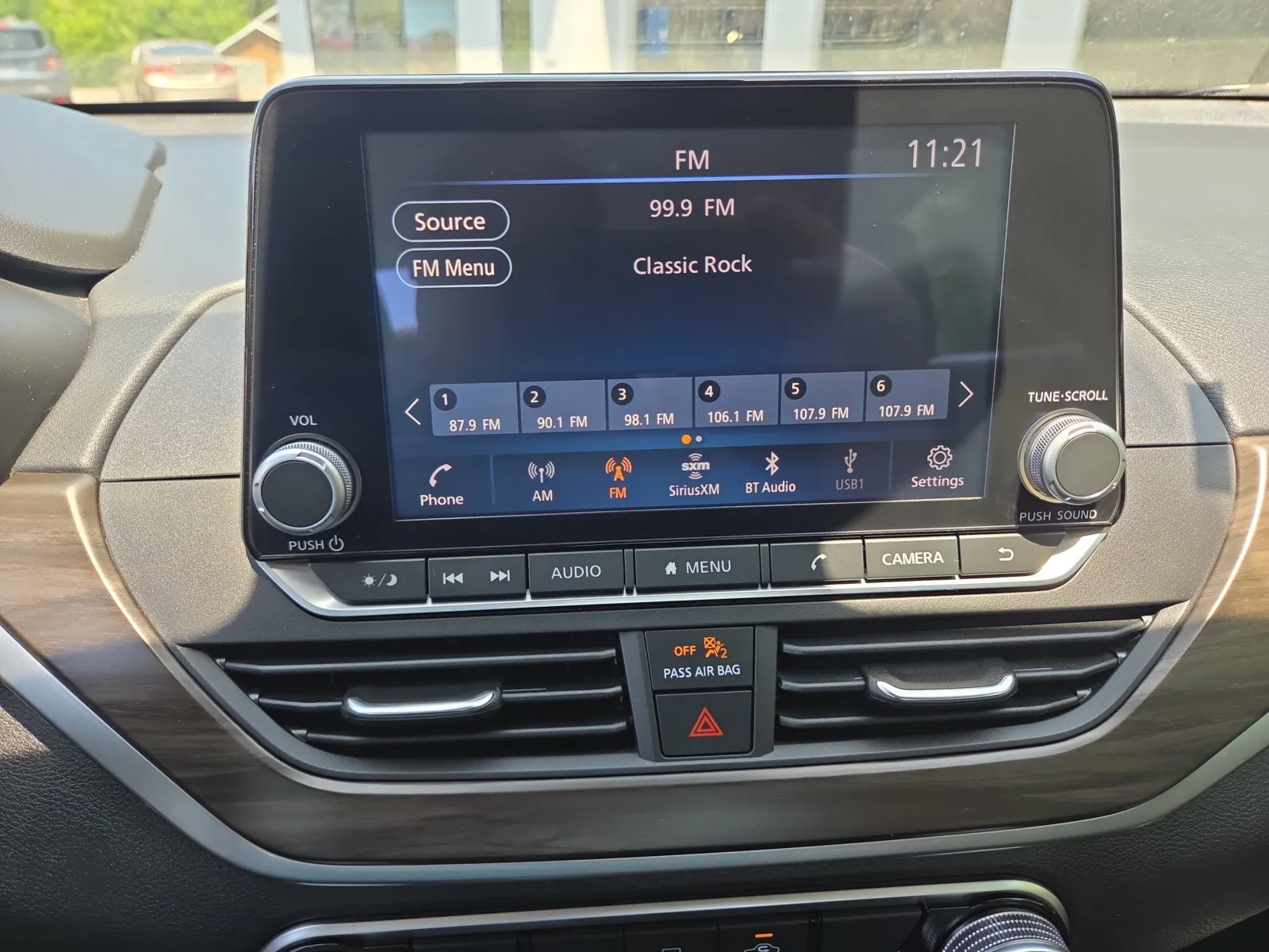 2023 Nissan Altima SV - Photo 25