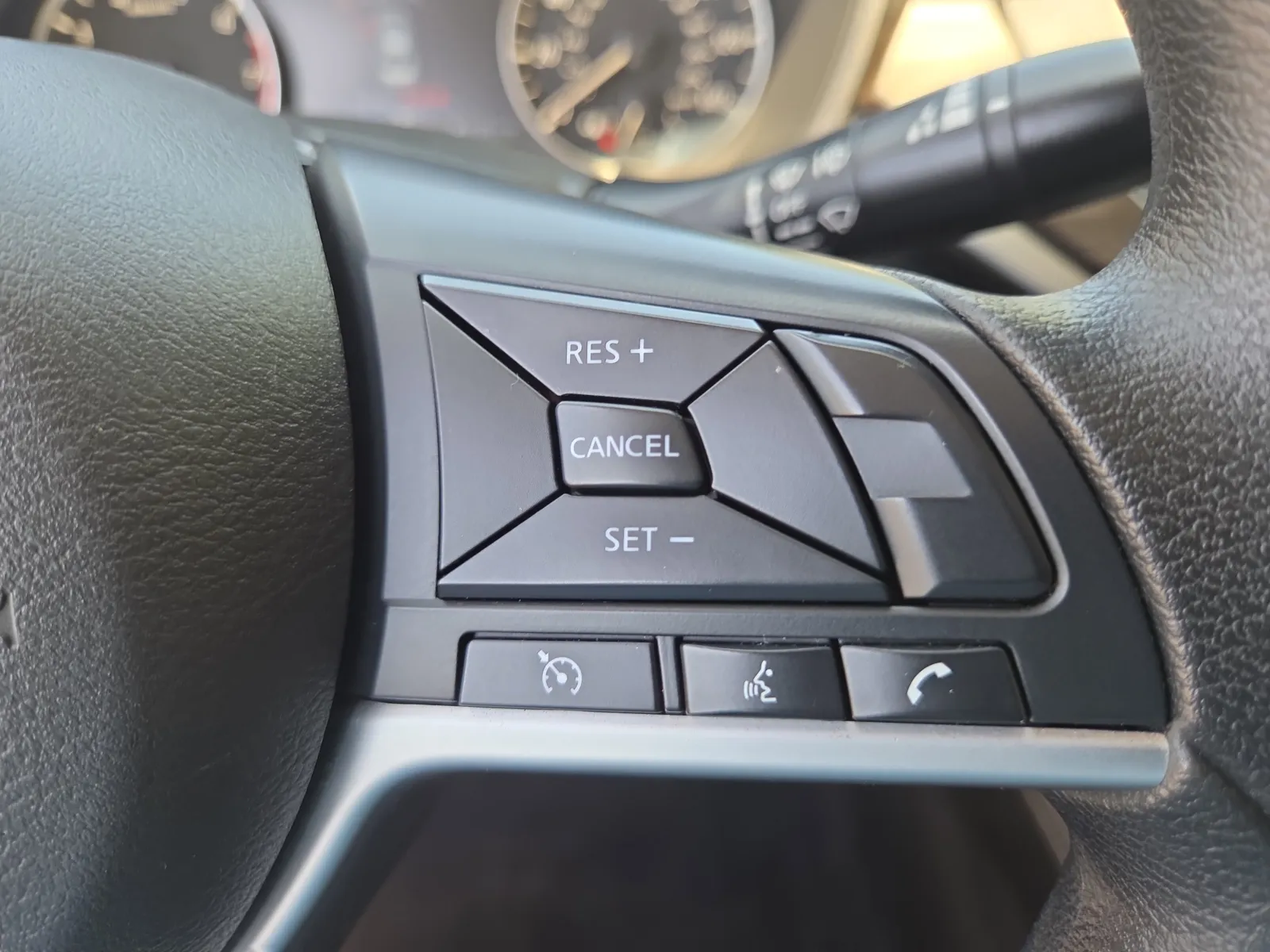 2023 Nissan Altima SV - Photo 29