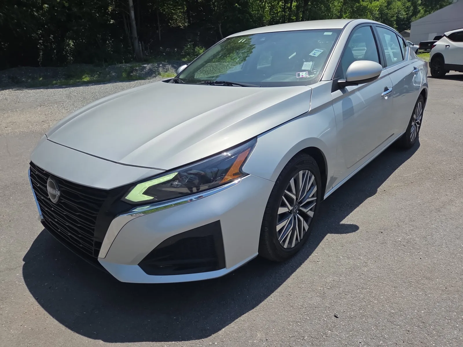 2023 Nissan Altima SV - Photo 7