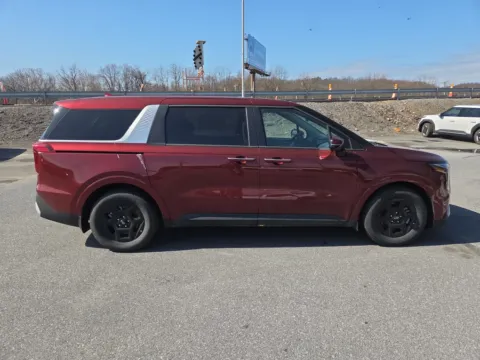 Photos of 2026 Kia Carnival LXS for sale in Hamburg, PA at Outten Kia