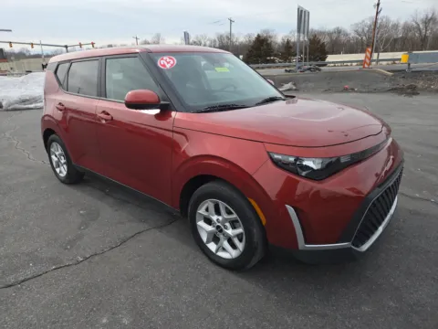 Orange 2023 Kia Soul LX for sale in Hamburg, PA