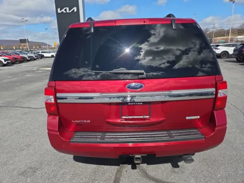 More photos of 2016 Ford Expedition Limited at Outten Kia, PA
