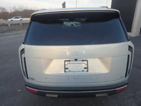 Another view of 2027 Kia Telluride S AWD for sale in Hamburg, PA at Outten Kia