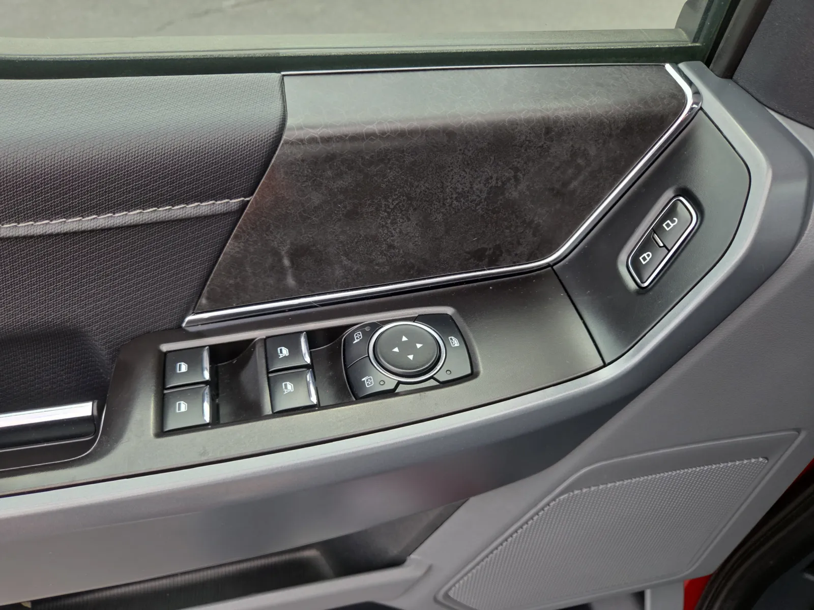 2024 Ford F-150 XLT - Photo 32