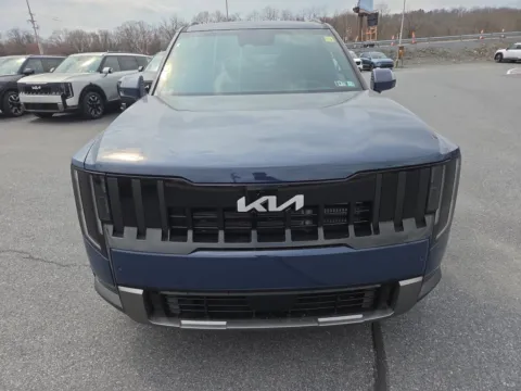 More photos of 2027 Kia Telluride S AWD at Outten Kia, PA