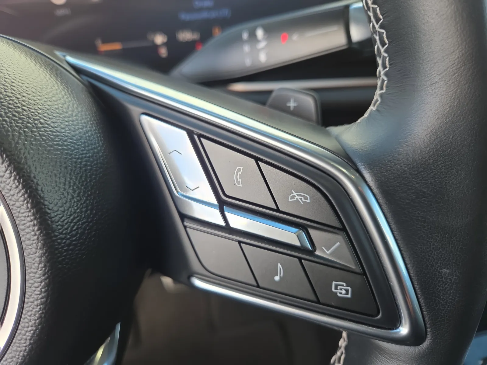 2025 Buick Envision Sport Touring - Photo 27