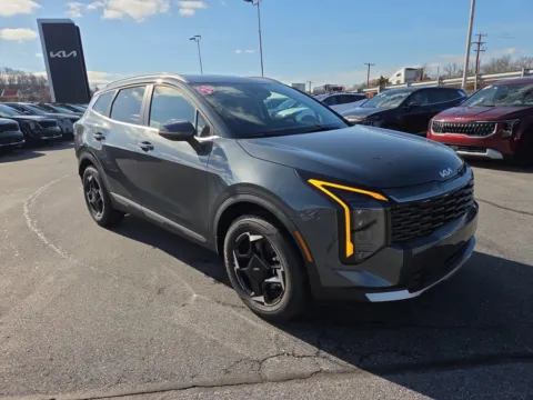 Gray 2026 Kia Sportage Hybrid EX AWD for sale in Hamburg, PA