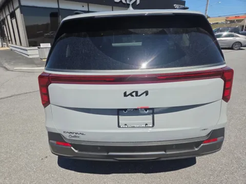 Another view of 2026 Kia Carnival Hybrid SX for sale in Hamburg, PA at Outten Kia