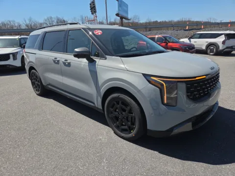 Silver 2026 Kia Carnival Hybrid SX for sale in Hamburg, PA