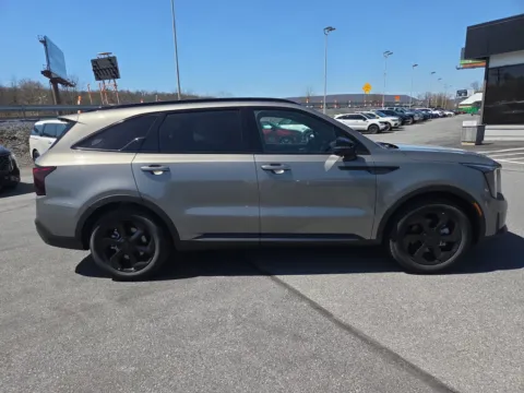 Photos of 2026 Kia Sorento Hybrid X-Line SX Prestige AWD for sale in Hamburg, PA at Outten Kia