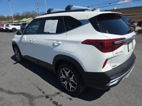 More photos of 2022 Kia Seltos EX AWD at Outten Kia, PA