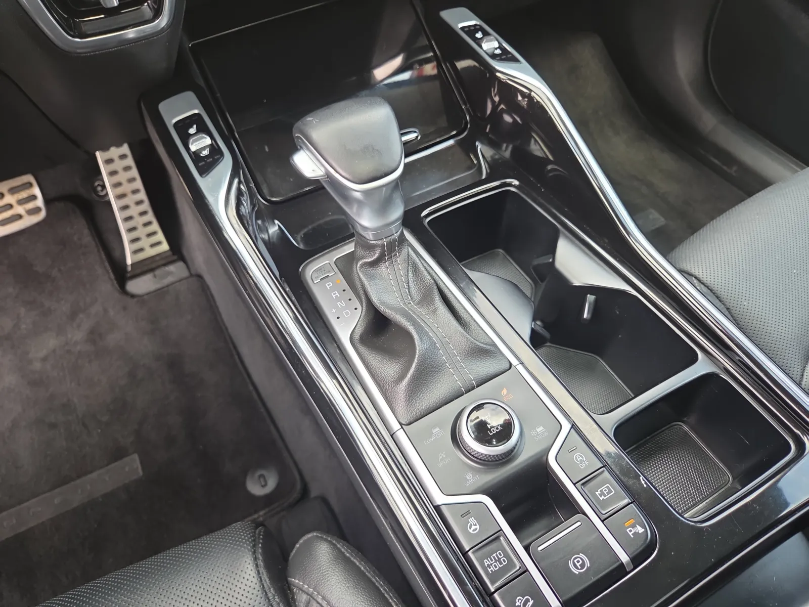 2023 Kia Sorento SX Prestige - Photo 28